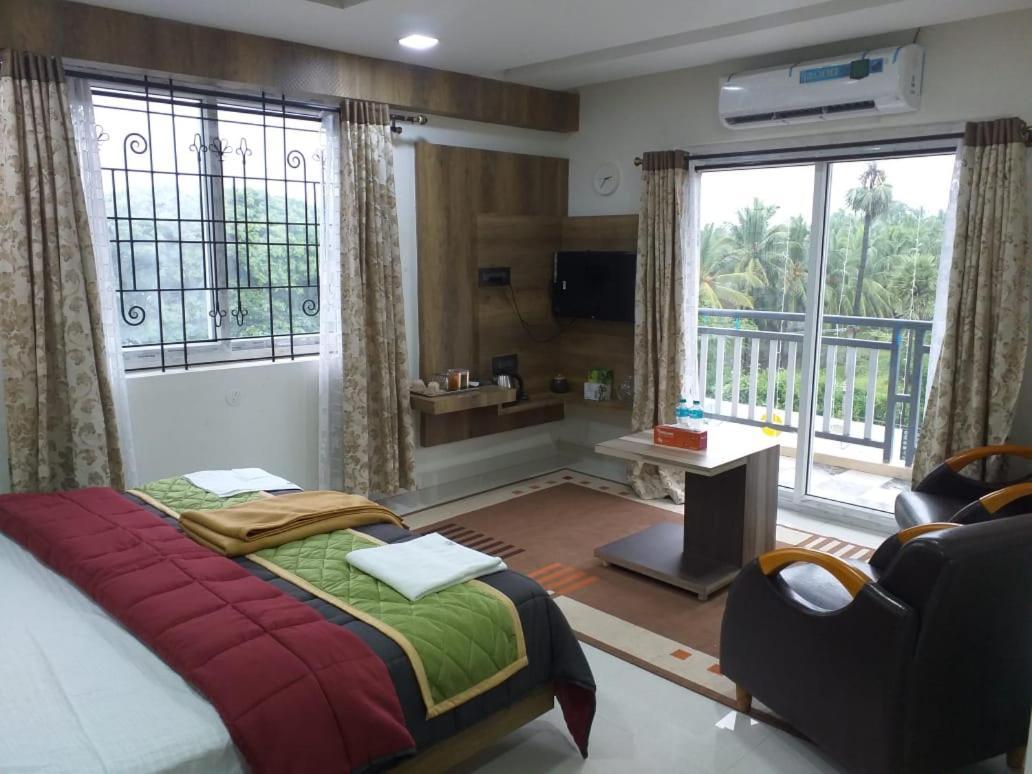 Grand Meridian Vinnamangalam Екстериор снимка