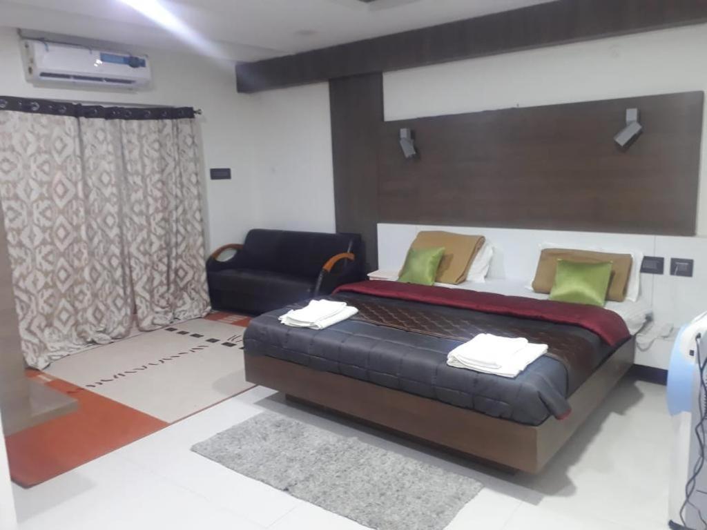 Grand Meridian Vinnamangalam Екстериор снимка