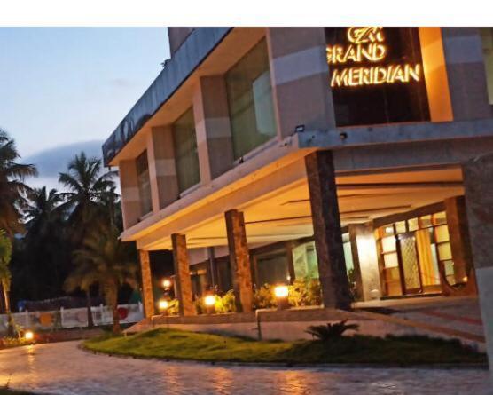 Grand Meridian Vinnamangalam Екстериор снимка